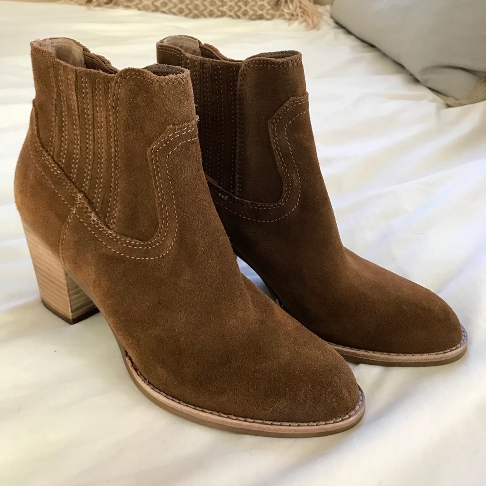 Dolce Vita Brown Suede Booties